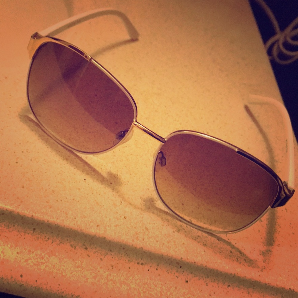 Cute sunglasses!